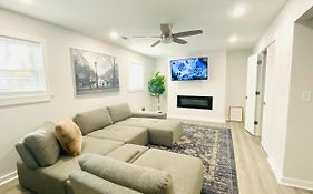 Cozy Fully Loaded Suite